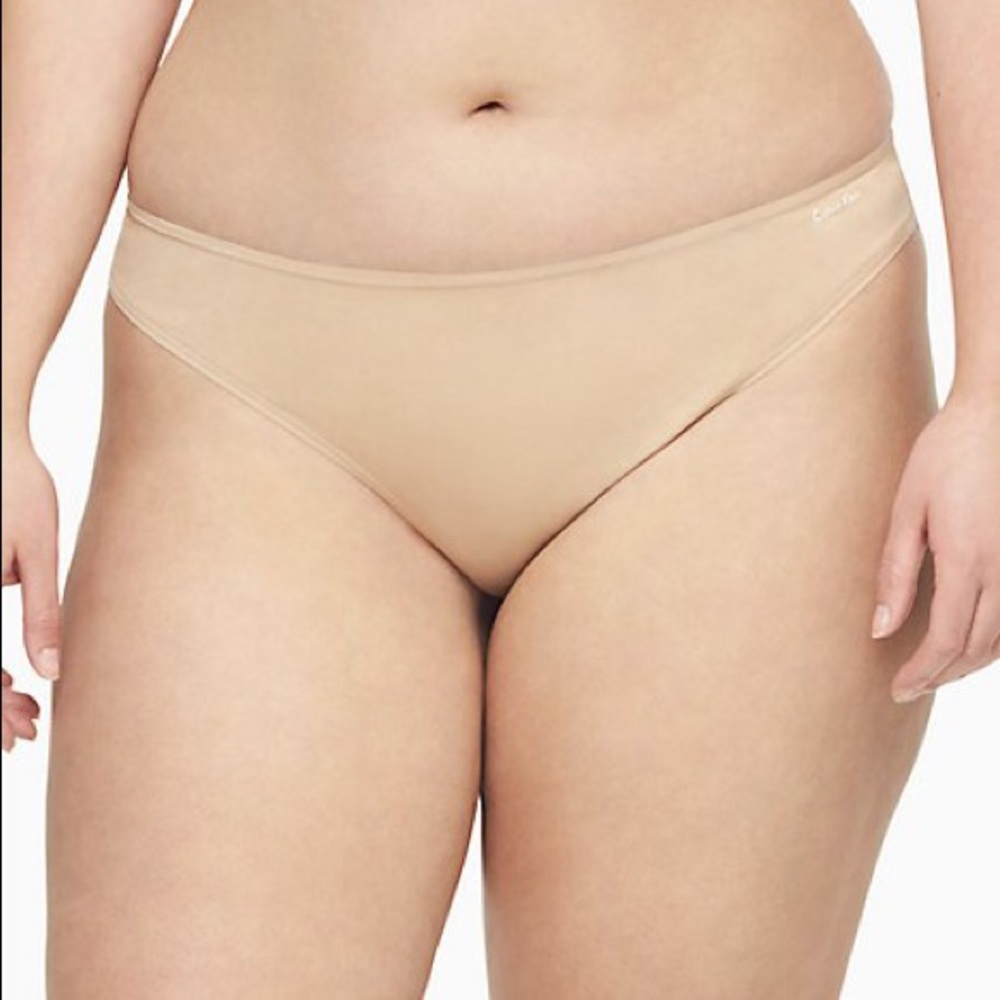 CALVIN KLEIN FORM PLUS THONG Nude Bare 2X 3X
